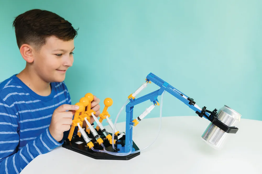 4M Mega Hydraulic Arm Build and Learn Hydraulic Technology for Kids 8 and Above | 48603427