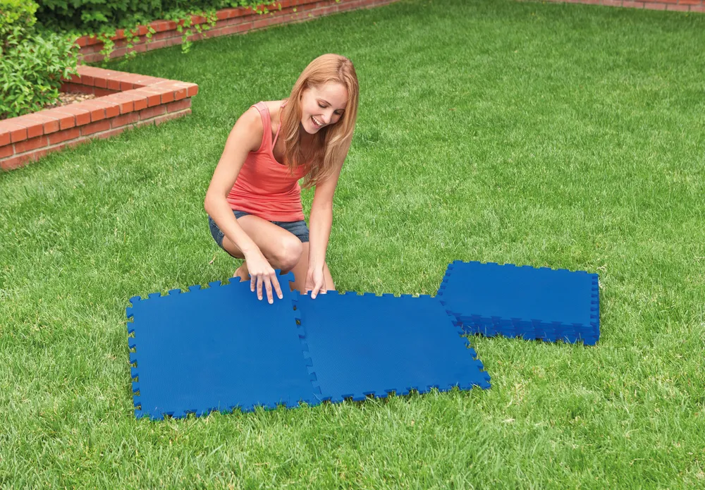 INTEX INTERLOCKING PADDED FLOOR PROTECTOR | SHRINKWRAPPED WITH INSERT | 42129081