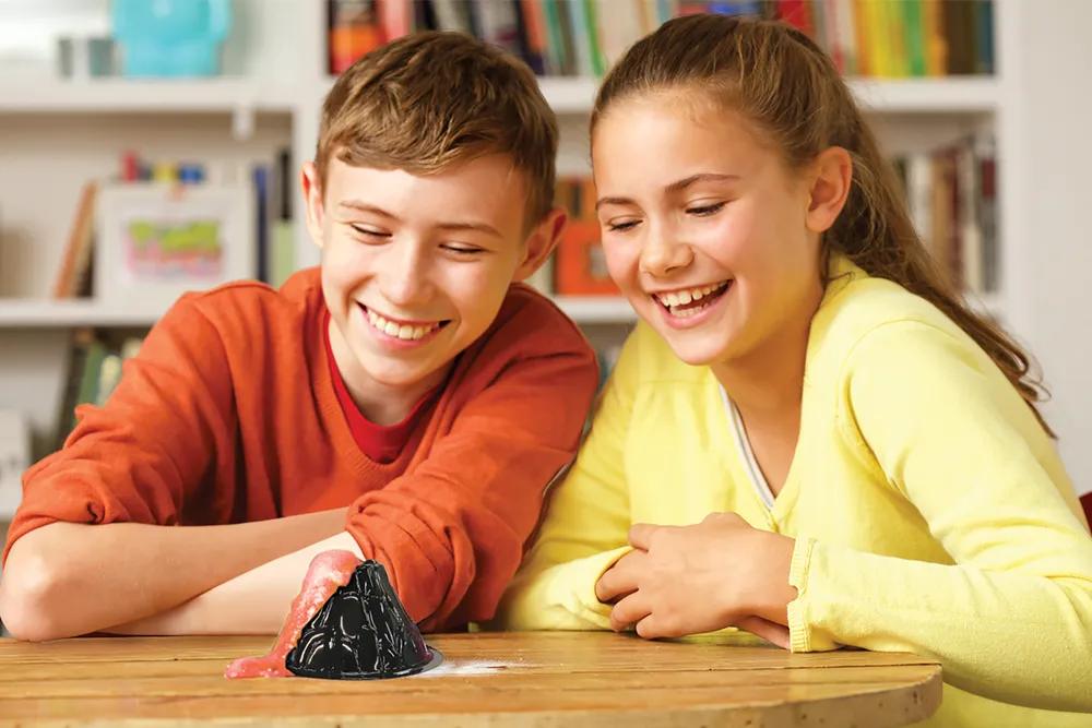 4M Scientific Discovery Vol. 1 – Hands-On STEM Experiment Kit for Kids | 48601711